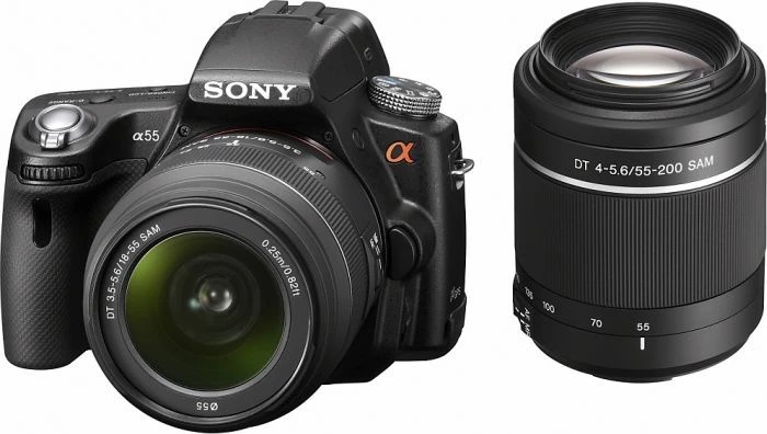 Sony Alpha 55 mit Objektiv 18-55mm 3.5-5.6 DT SAM und 55-200mm 4.0-5.6 DT SAM