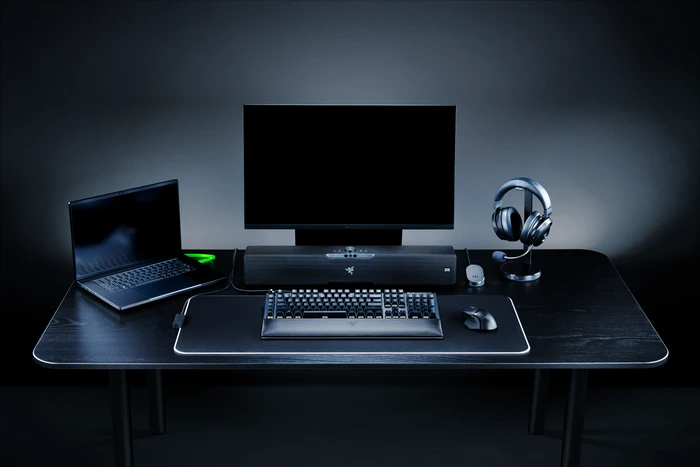 Razer BlackWidow V4 Pro, Razer YELLOW Linear Gen-3, USB, FR
