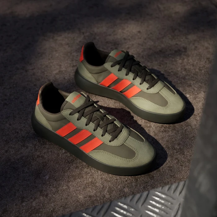 adidas Barreda Decode olive strata/impact orange/tent green (Junior)