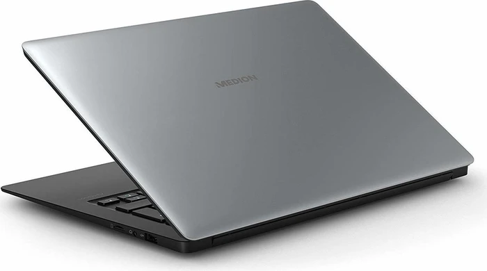 Medion Akoya E4241, Atom x5-Z8350, 4GB RAM, 64GB Flash, DE