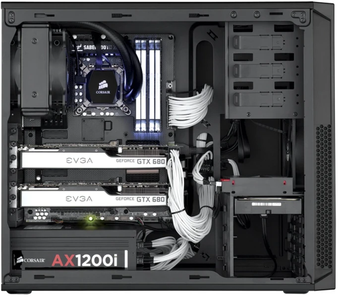 Corsair Carbide Series 200R