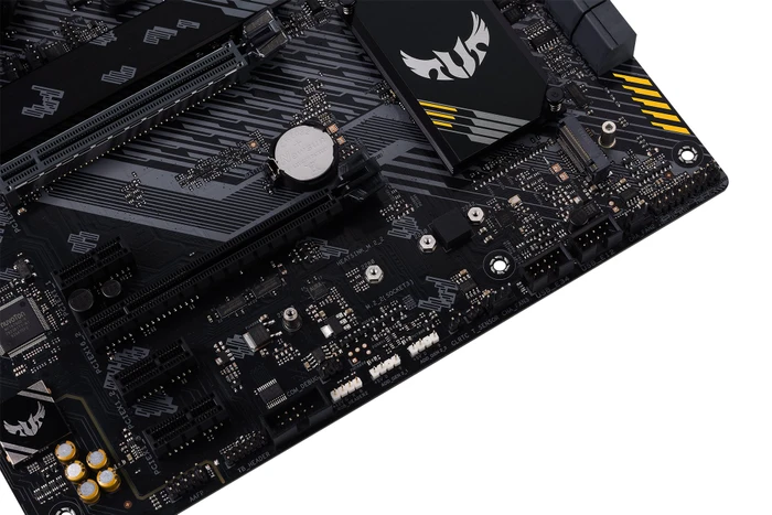 ASUS TUF Gaming B550-Plus [WI-FI] (AMD AM4)