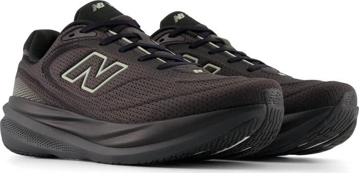 New Balance 1080v15 black/faded black/olivine (Herren)