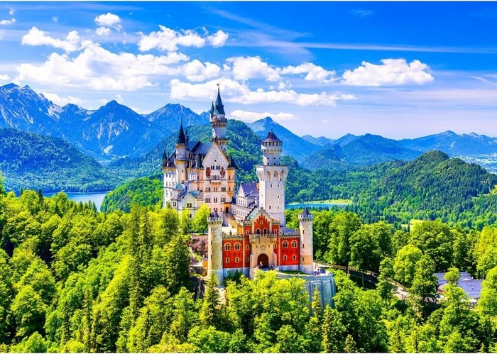 ENJOY Puzzle Neuschwanstein Castle in Summer