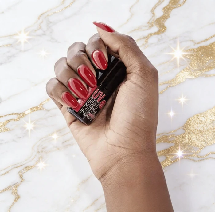 Essence studio nails UV GEL Nagellack 06 signature red, 5ml