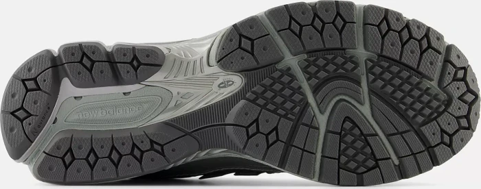 New Balance 1906R harbor grey/silver metalic/concrete