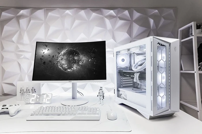 MSI MPG Gungnir 110R White, weiß, Glasfenster