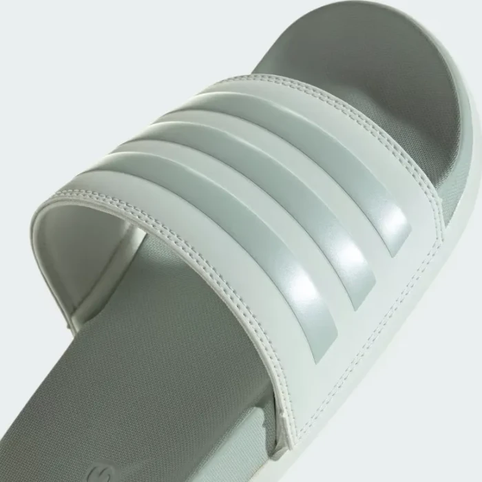 adidas Comfort Adilette crystal jade/linen green met (Damen)