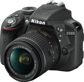 Nikon D3300 schwarz mit Objektiv AF-P DX 18-55mm 3.5-5.6 G VR