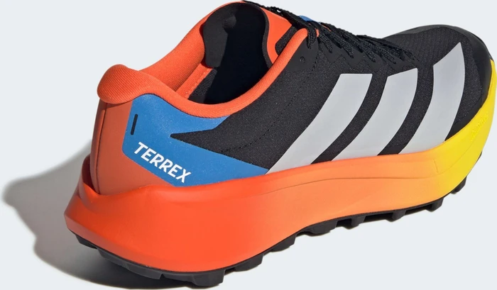 adidas Terrex Agravic 4 core black/grey two/semi impact orange (Herren)