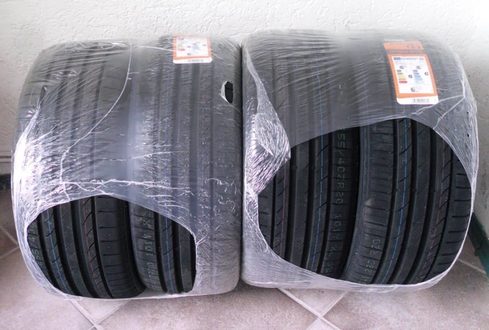 Tracmax X-privilo TX3 255/40 R20 101Y XL