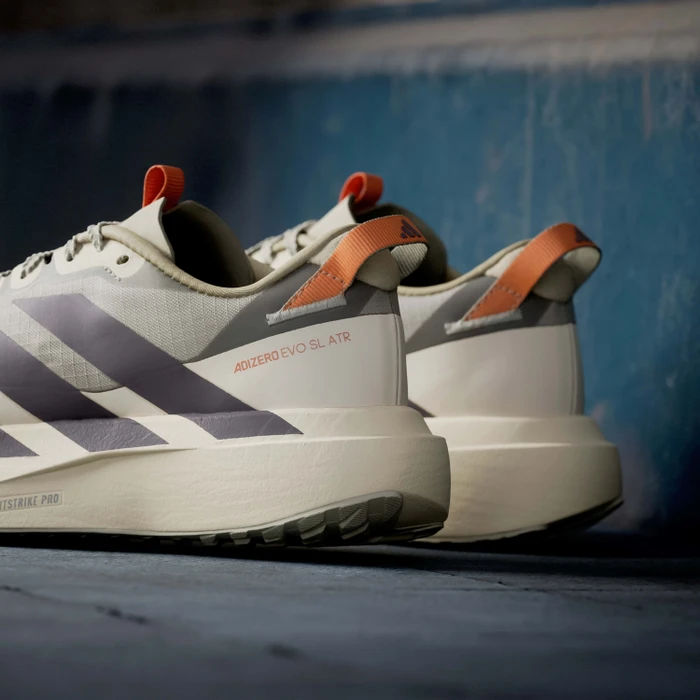 adidas Adizero Evo SL ATR wonder cargo/grey strata/crystal linen (Damen)