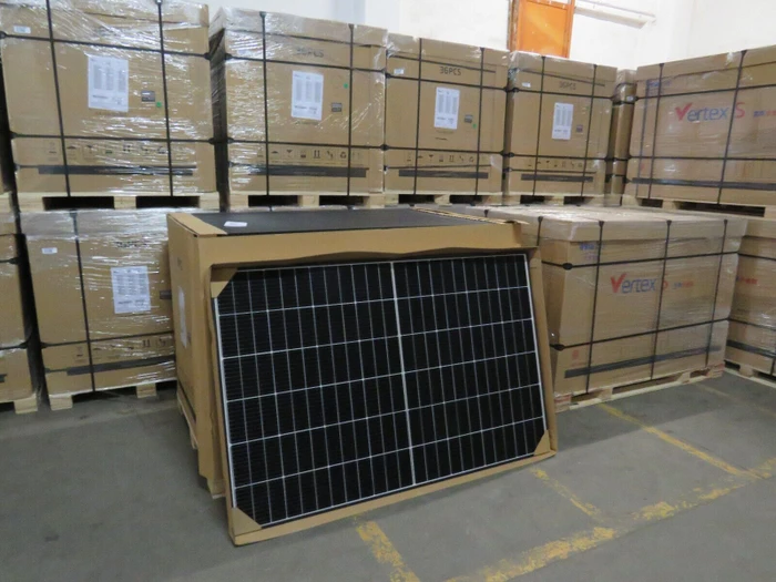 Trina Solar Vertex S TSM-420DE09R.08, 420Wp, 4 Stück, 1.68kWp