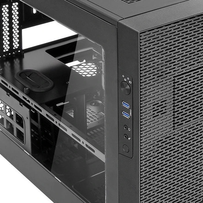 Thermaltake Core X1, Acrylfenster, Mini-ITX