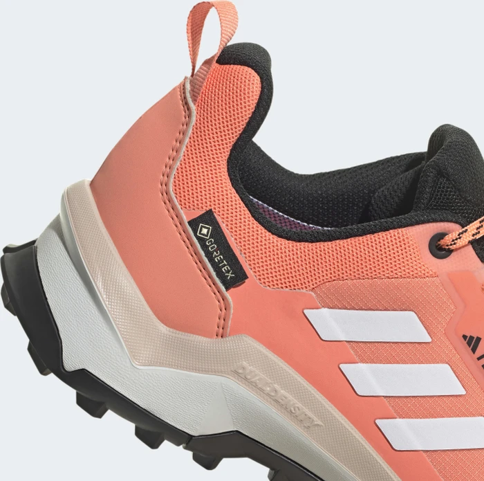 adidas Terrex AX4 GTX coral fusion/crystal white/impact orange (Damen)