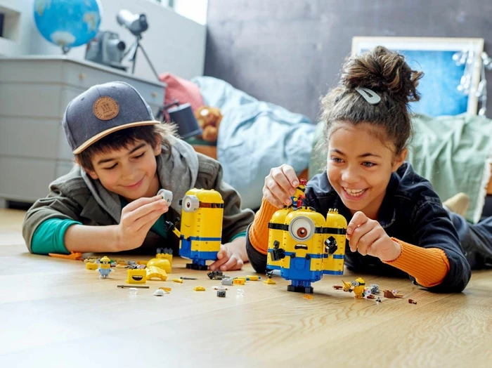 LEGO Minions - Minions-Figuren Bauset mit Versteck