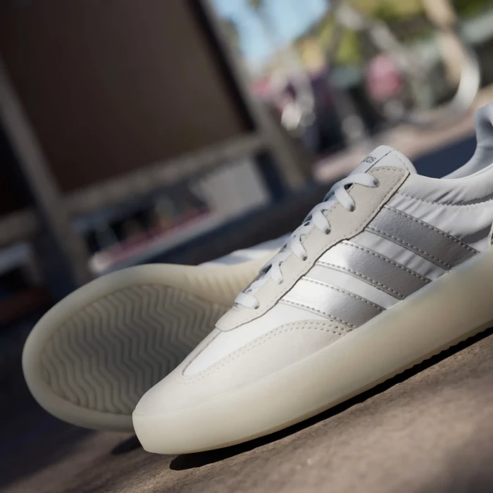 adidas Barreda Decode cloud white/matte silver/grey one (Damen)