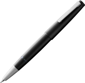 Lamy 2000 schwarz, rechte Hand, fein