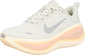 Nike Vomero Plus light bone/arctic orange/ice peach/metallic silver (Damen)