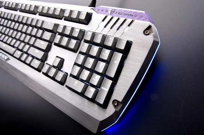 Tesoro Colada Saint G3NL, MX BLACK, USB, DE