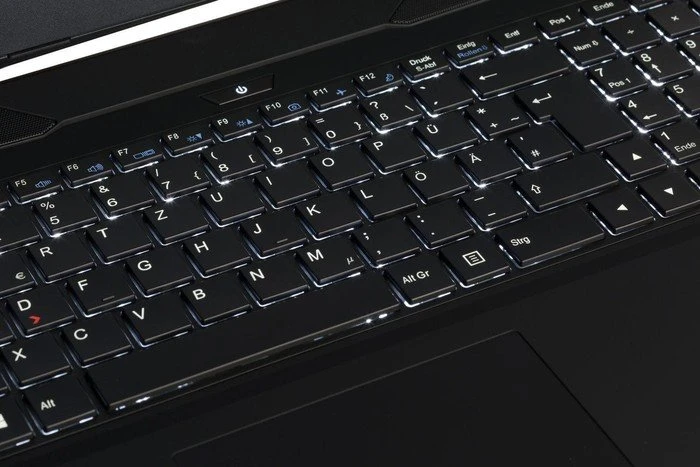 Nexoc G515 II, Core i7-6700HQ, 8GB RAM, 1TB HDD, GeForce GTX 960M, DE