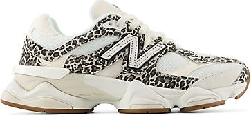 New Balance 9060 linen/sea salt/gum 020