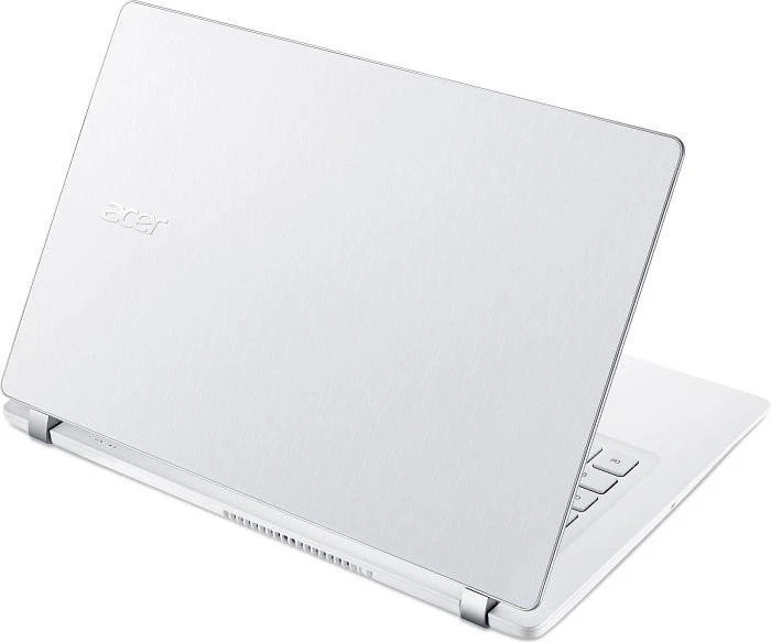 Acer Aspire V3-371-32HH, weiß, Core i3-4158U, 4GB RAM, 500GB HDD, DE