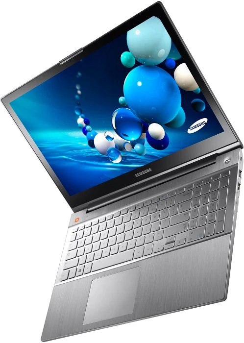 Samsung ATIV Book 8 - 880Z5E, silber, Core i7-3635QM, 8GB RAM, 1TB HDD, Radeon HD 8870M, DE