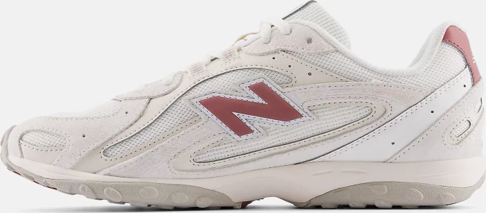 New Balance 204L sea salt/red rock