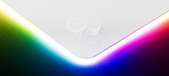 Hyte CNVS Intense Play Mat qRGB Gaming Mauspad Snow White, weiß