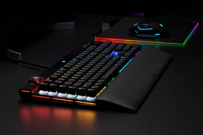 Corsair Gaming K100 RGB, Corsair OPX, USB, ND