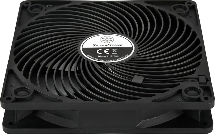 SilverStone AP183, 180mm