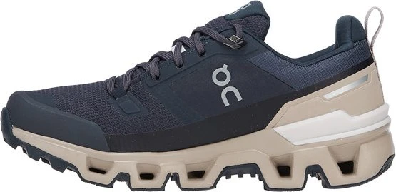 On Cloudwander Waterproof navy/desert (Damen)