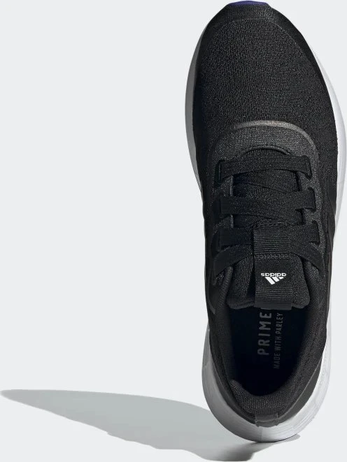 adidas QT Racer Sport core black/semi night flash (Damen)