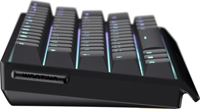 Wooting 60HE v2 Gaming Tastatur, Just Black, LEDs RGB, Aluminium, Lekker Tikken Medium, USB, US