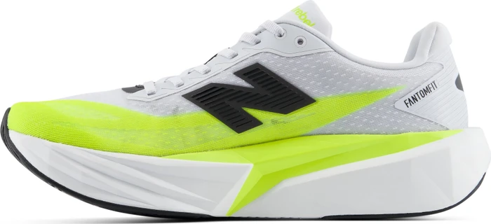 New Balance FuelCell Rebel v5 fresh air/alkaline green (Herren)
