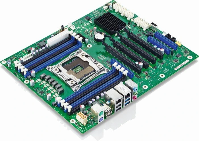Fujitsu D3348-B2 (Intel 2011-3)