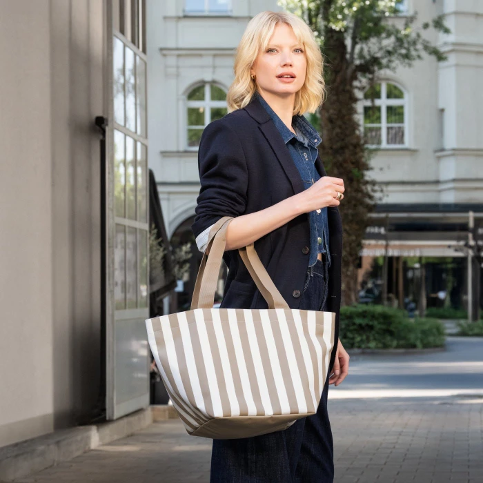 Reisenthel M Shopper summerstripes coffee