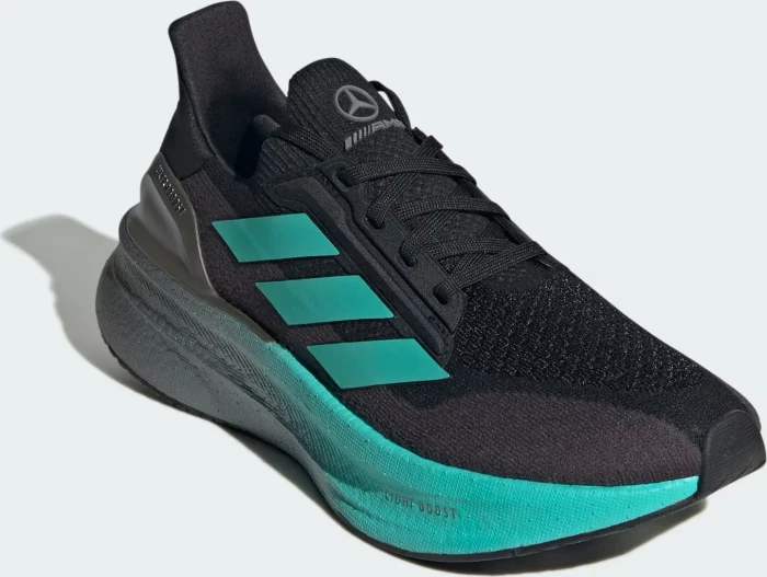 adidas Mercedes - AMG Petronas Formula One Team Ultraboost 5X core black/semi mint rush/iron metallic (Damen)