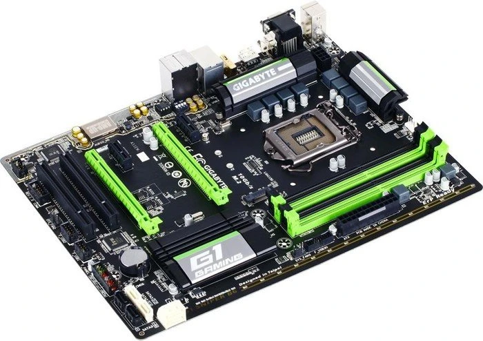 GIGABYTE G1.Sniper B6 (Intel 1150)