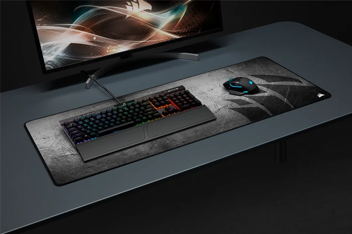Corsair MM350 PRO Premium Spill-Proof Cloth Gaming Mouse Pad - Extended XL, schwarz/grau