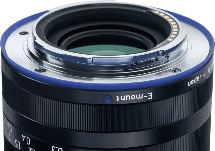 Zeiss Loxia 25mm 2.4 für Sony E