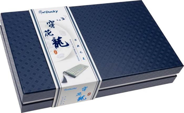 Ducky Year of the Dragon 2024, 65% Layout, weiß/blau, hot-swap, MX2A RGB PURPLE, USB, ND