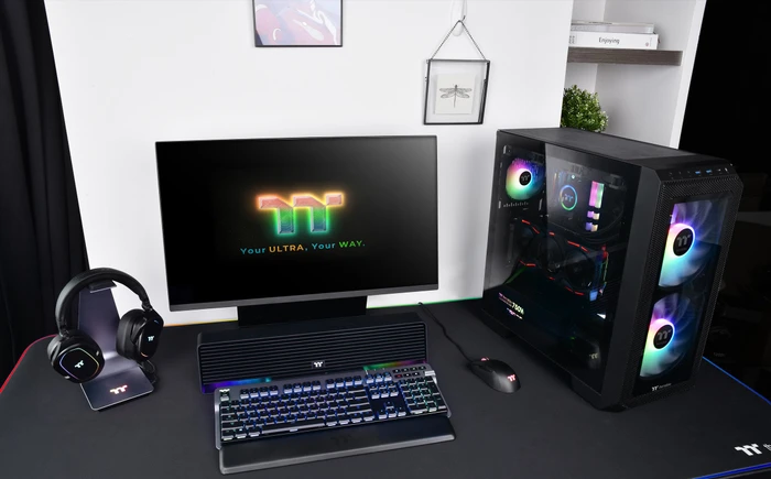 Thermaltake View 300 MX, schwarz, Glasfenster