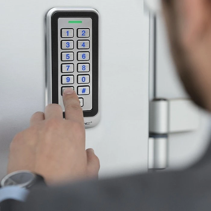 Qoltec Zahlenschloss RHEA mit RFID-Reader silber mit RFID-Reader