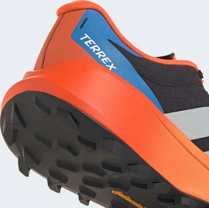 adidas Terrex Agravic 4 core black/grey two/semi impact orange (Herren)