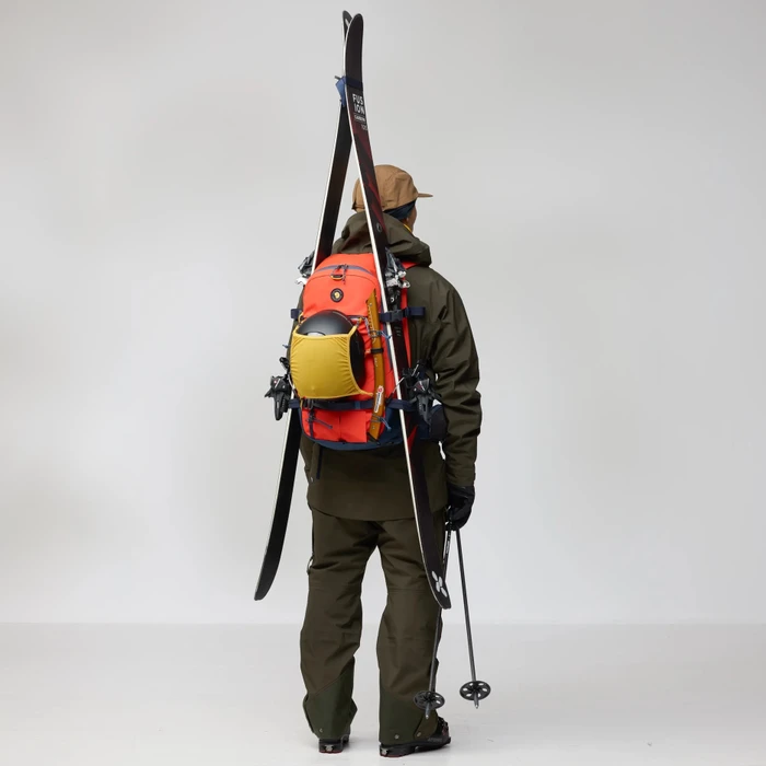 Fjällräven Bergtagen Touring 30 M/L flame orange/mountain blue