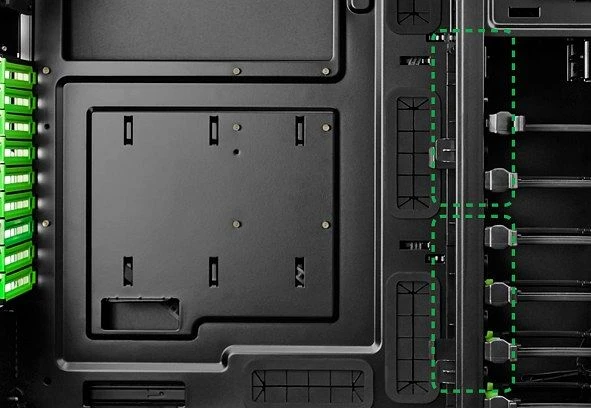 Antec Nineteen Hundred grün