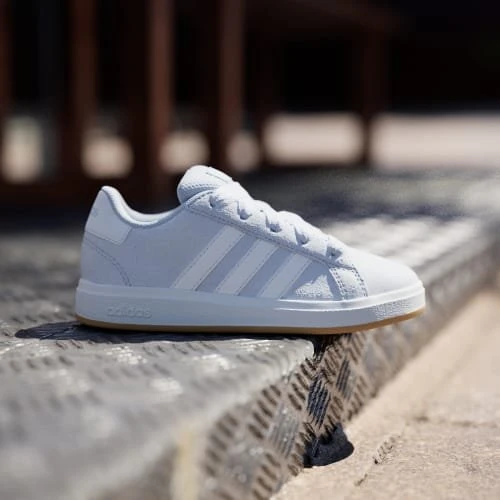 adidas Grand Court 00S crystal sky/cloud white/gum (Junior)
