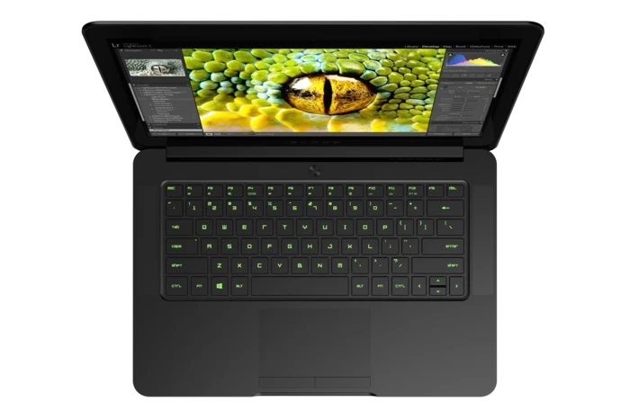 Razer Blade 14 - 3200x1800, Core i7-4720HQ, 8GB RAM, 256GB SSD, GeForce GTX 970M, UK